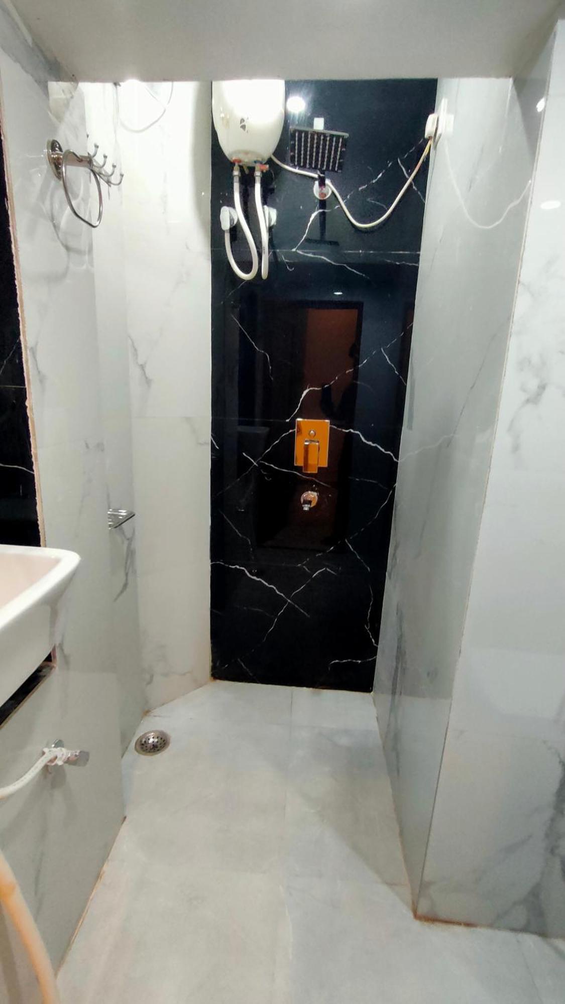 Sri Krishna Residency Hotel Varanasi Exterior photo